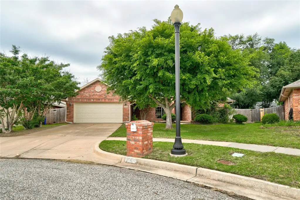 1001 Melisa Drive, Norman, OK 73071 - Image #1