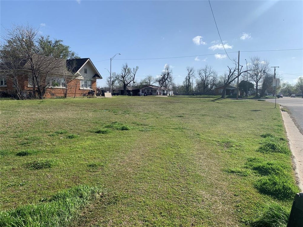 S Shields Boulevard, Oklahoma City, OK 73129 BHGRE