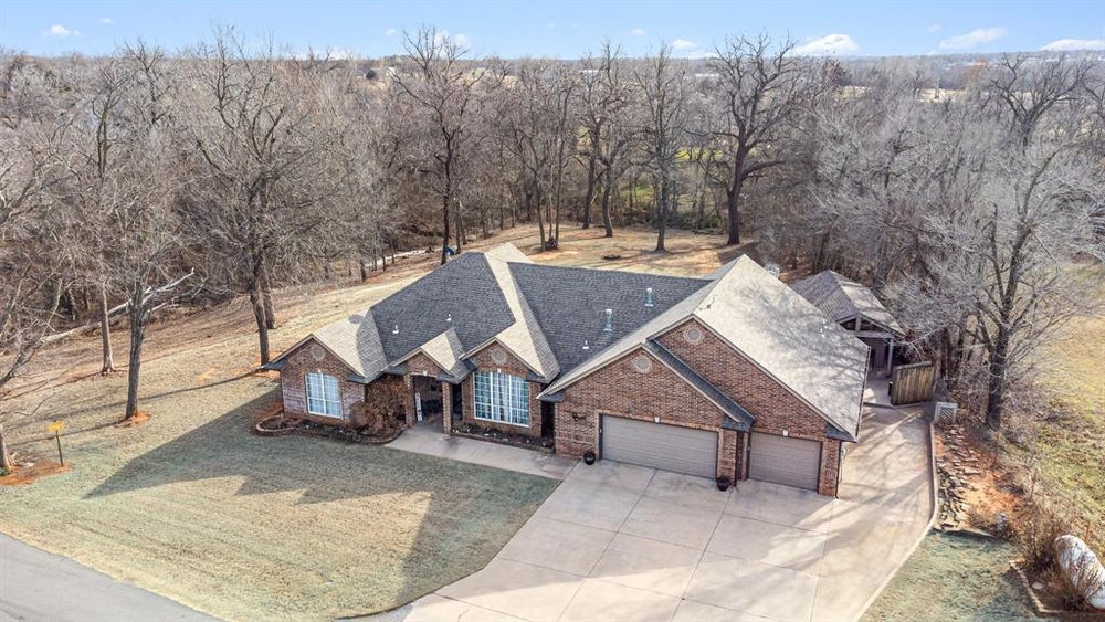 408 Ridgewood Drive, Tuttle, OK 73089 BHGRE