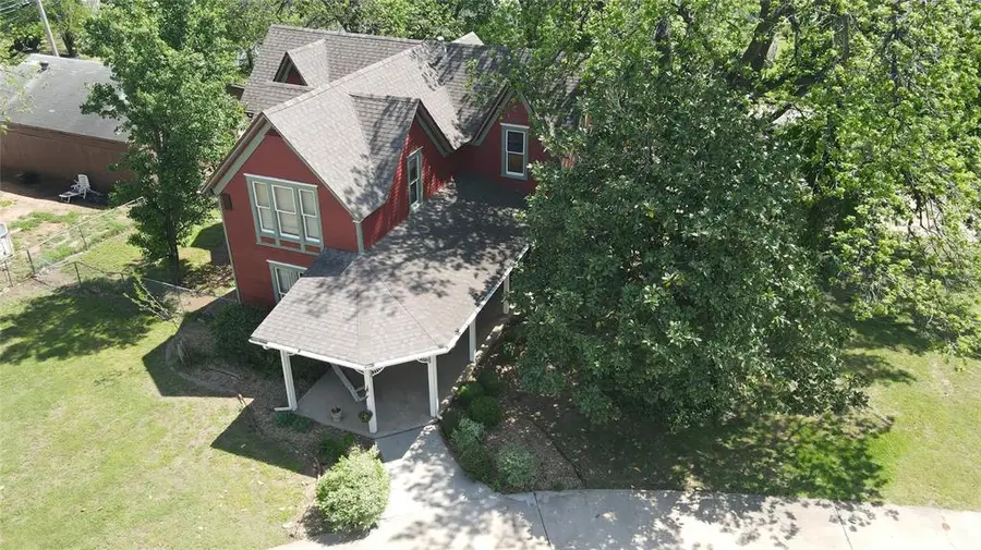 701 S 6th Street, Chickasha, OK 73018 - Image #2