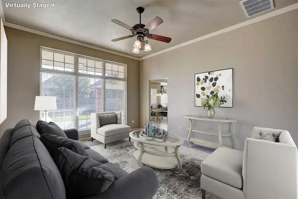 4816 Kelly Lakes Drive, Edmond, OK 73025