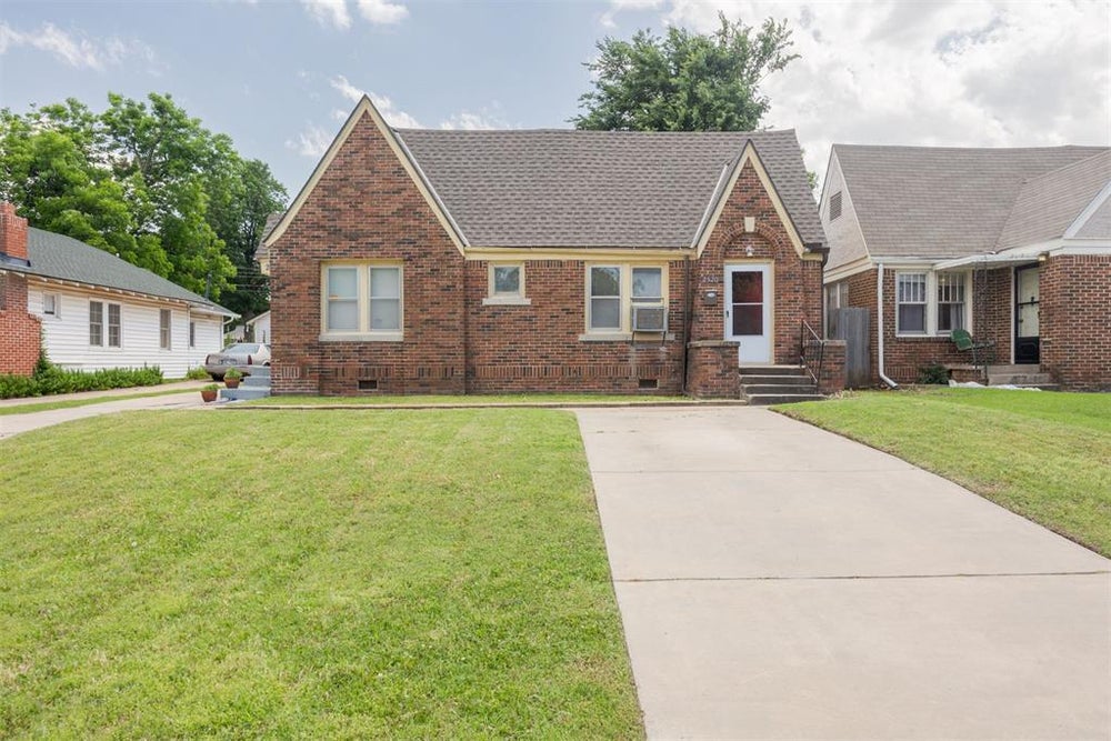 2518 NW 20th Street, Oklahoma City, OK 73107 BHGRE