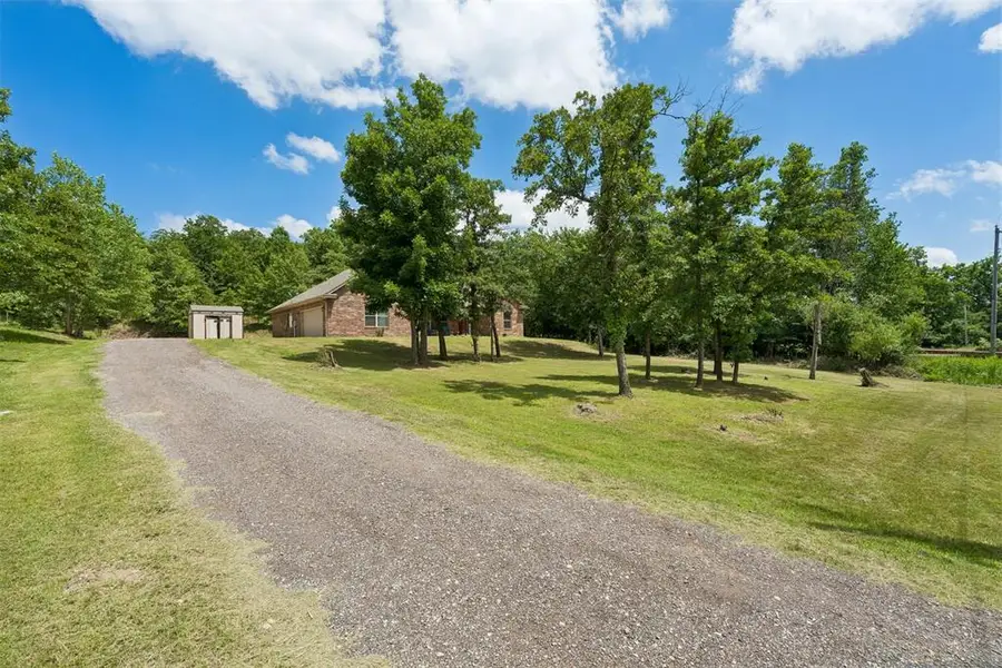 17252 Meadow Lake Circle, Newalla, OK 74857-1219 - #2