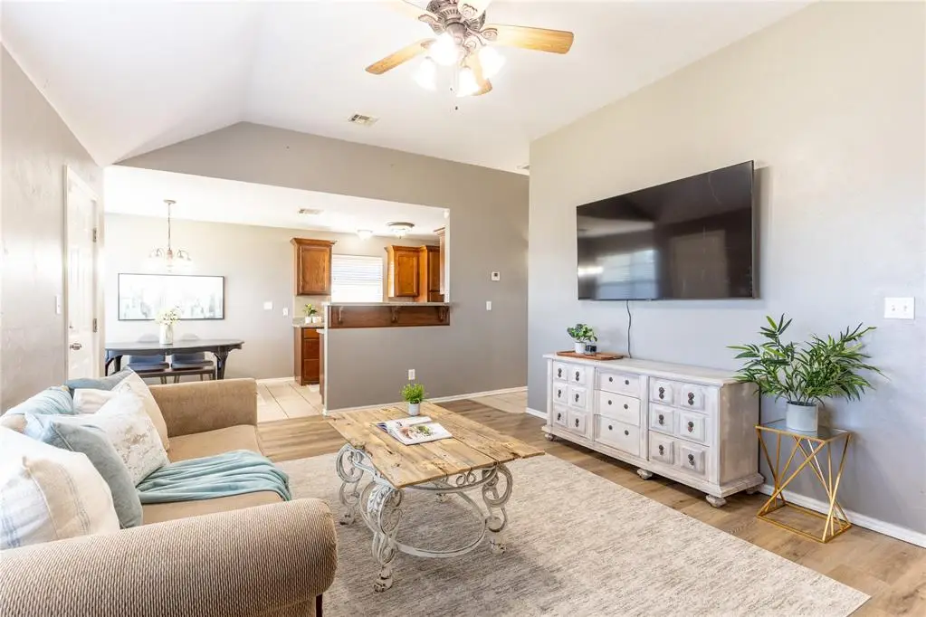 470 Timberidge Road, Harrah, OK 73045 - #1