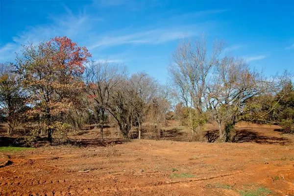 Mustang Cove, Guthrie, OK 73044