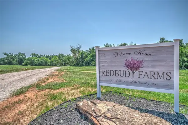 7284 Redbud Trail, Guthrie, OK 73044