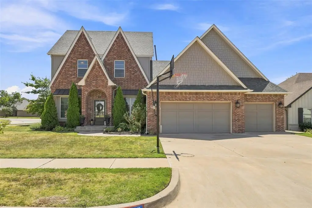 11700 NW 108th Terrace, Yukon, OK 73099 - #1