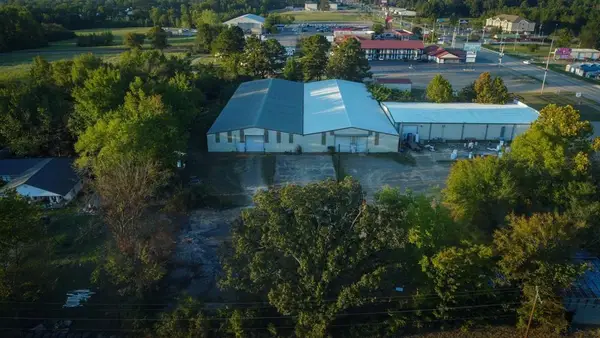 2002 S Park Drive, Broken Bow, OK 74728