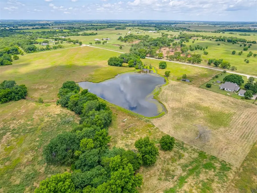 4919 E Lone Chimney Road, Glencoe, OK 74032 - Image #2