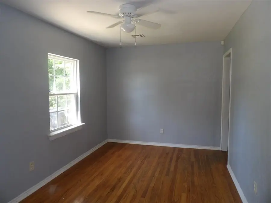 1437 SW 36th Street, Oklahoma City, OK 73109 - #2