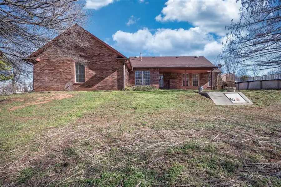 901 Autumn Way, Blanchard, OK 73010 - Image #2