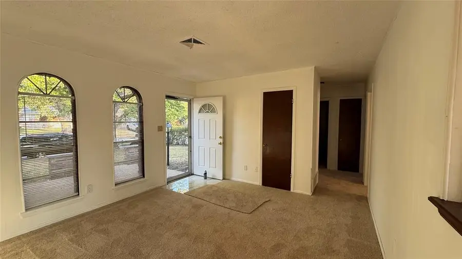 1622 Southern Heights Ave. Drive, Norman, OK 73072 - #2