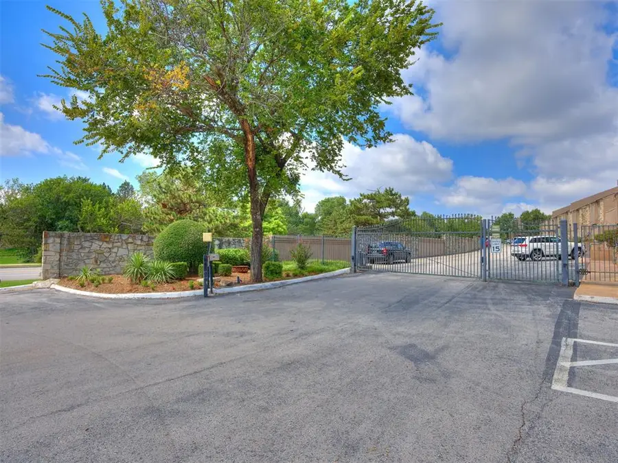 6000 N Pennsylvania Avenue #218-B, Oklahoma City, OK 73112 - Image #3