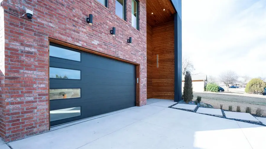 605 N Idaho Avenue, Oklahoma City, OK 73117 - Image #3