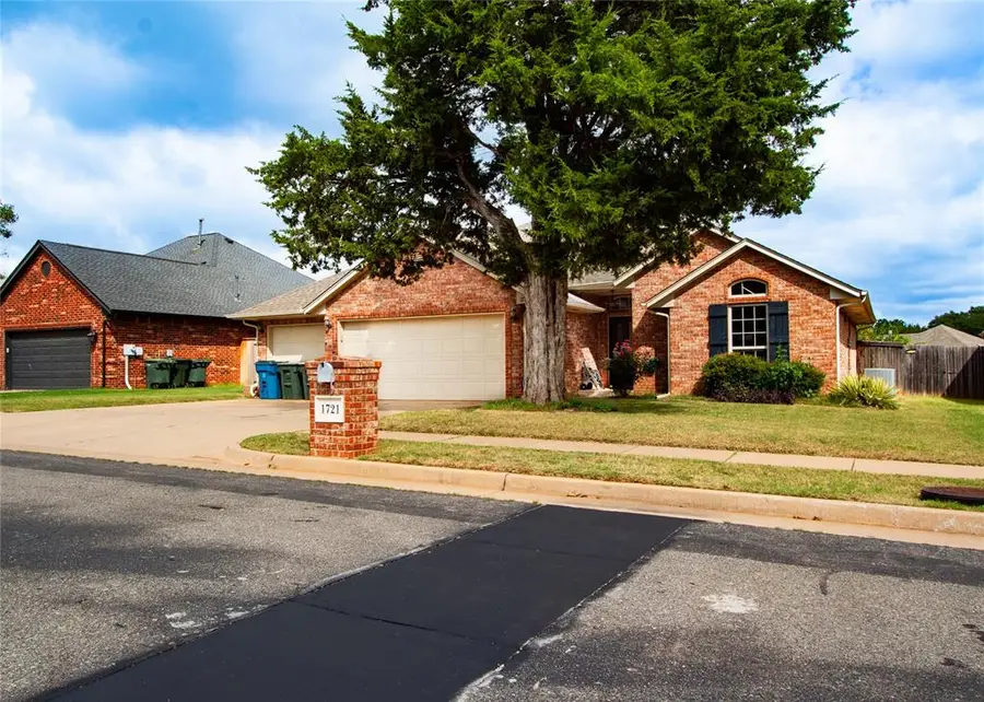 1721 Fawn Valley Lane, Edmond, OK 73003 - #3