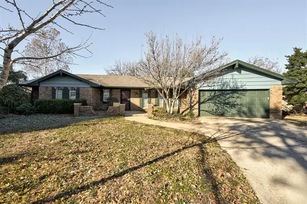 9109 Whitehall Court, Oklahoma City, OK 73132