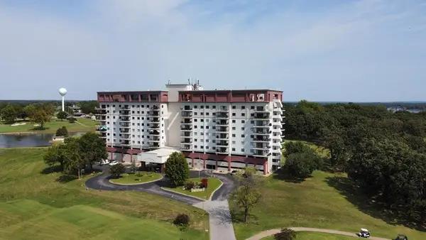 57200 E 125 Highway #4661, Grove, OK 74331