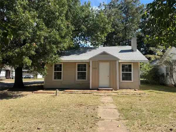 1601 S 17th Street, Chickasha, OK 73018