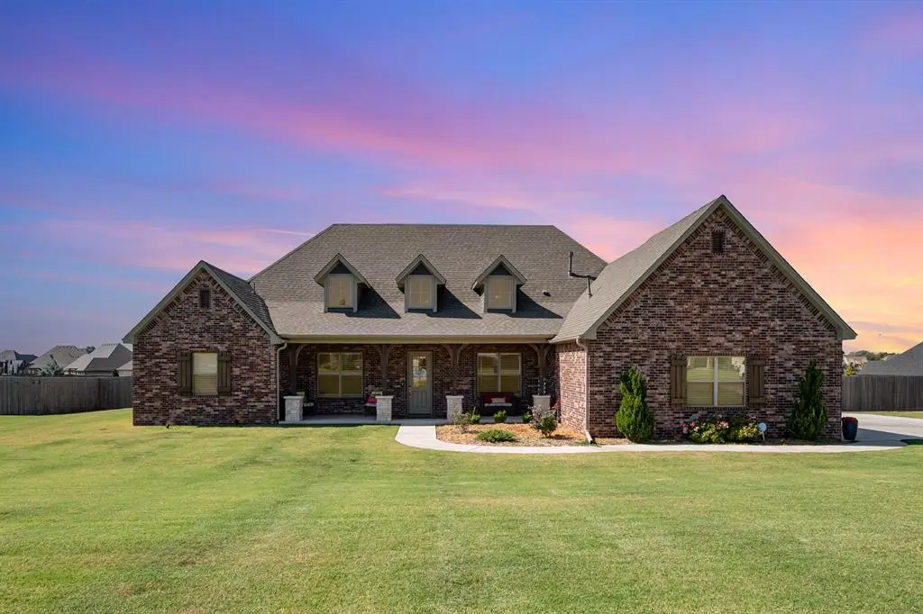 1111 Acclivis Way, Newcastle, OK 73065 - Image #1