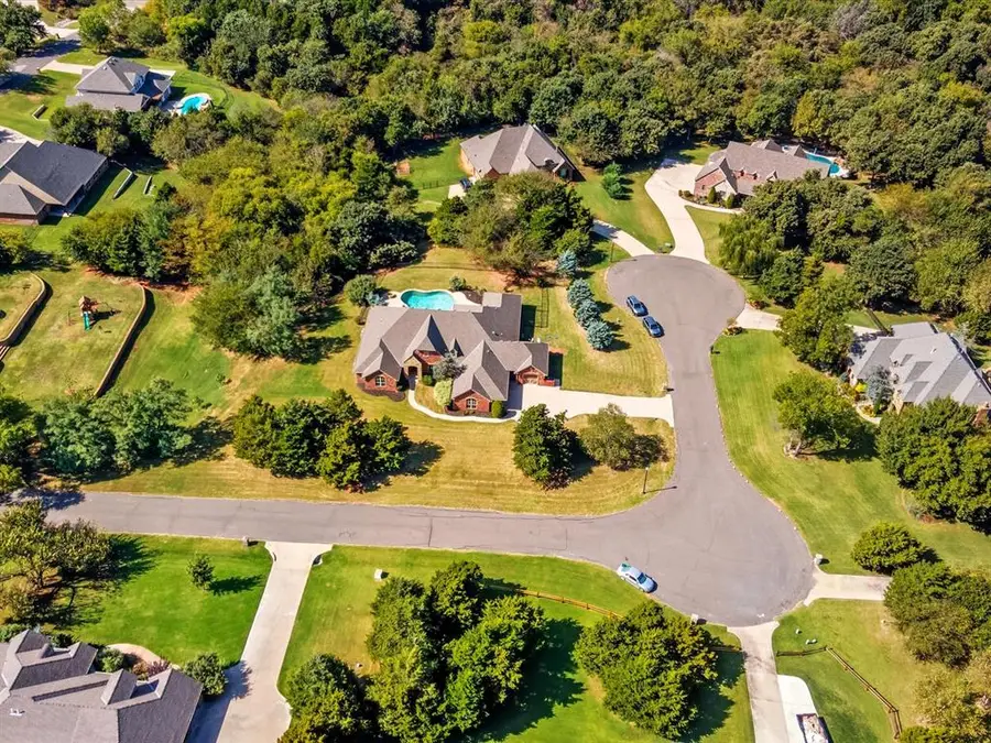 1180 Bailey Circle, Edmond, OK 73025 - Image #3