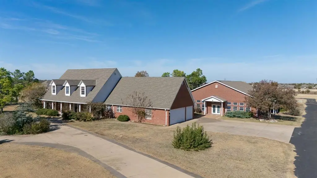 2377 NW 206th Street, Edmond, OK 73012 - Image #1
