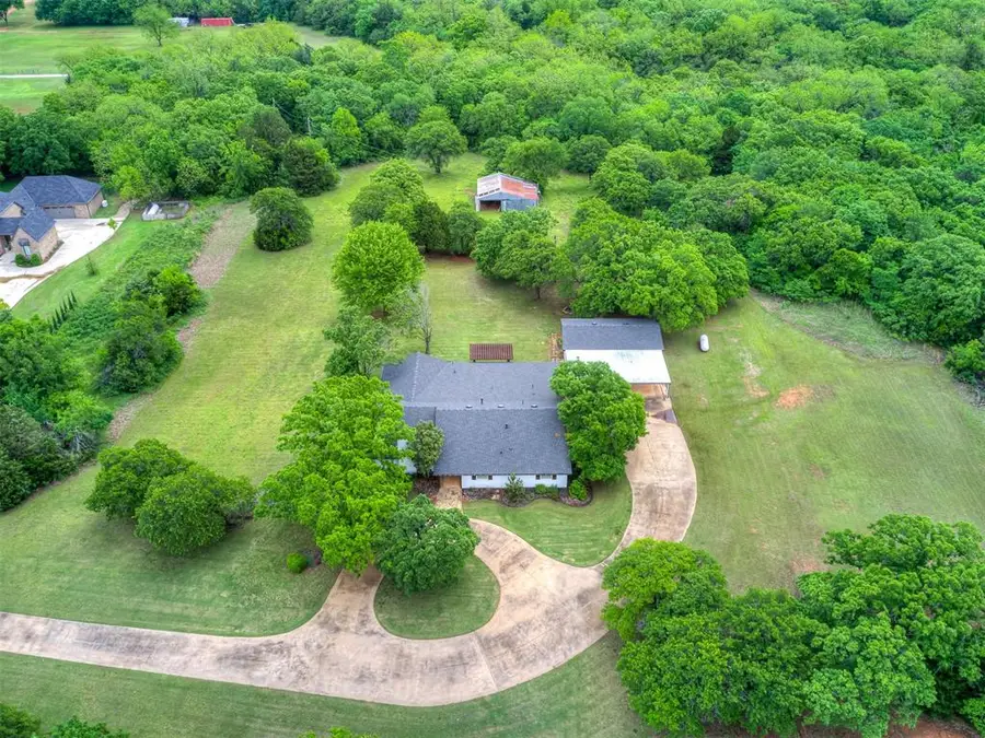 400 Carpenter Trail, Arcadia, OK 73007 - Image #2