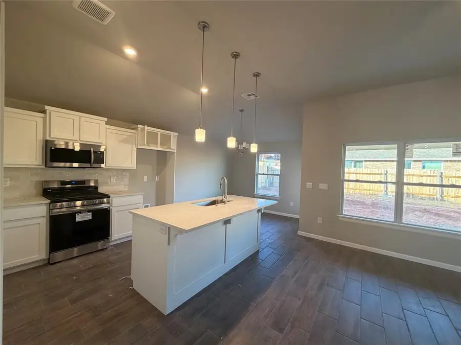 3925 Caraway Lane, Norman, OK 73026 - Image #2