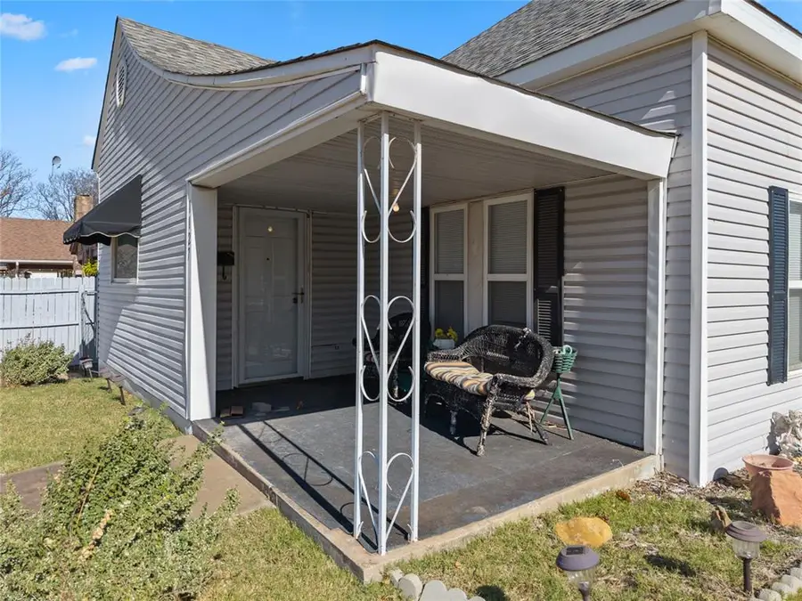 1127 S 10th Street, Chickasha, OK 73018 - Image #3