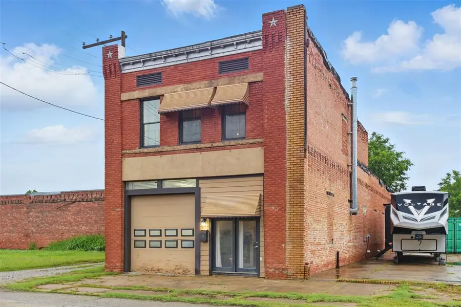 111 E Broadway Avenue, Yale, OK 74085 - Image #3