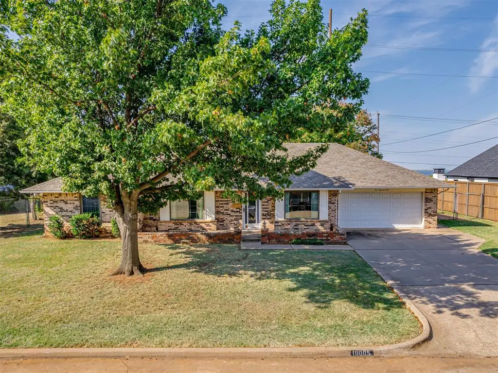 10005 Lakeshore Dr, Oklahoma City, OK 73120 - #1