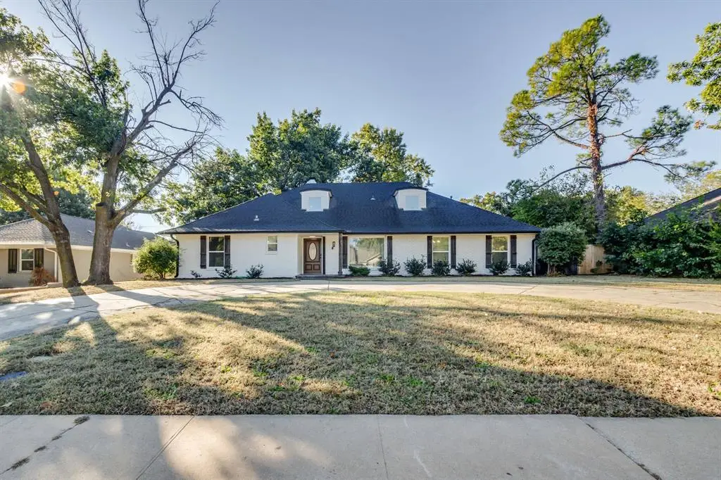 3008 Robin Ridge Road, Oklahoma City, OK 73120 - Image #1