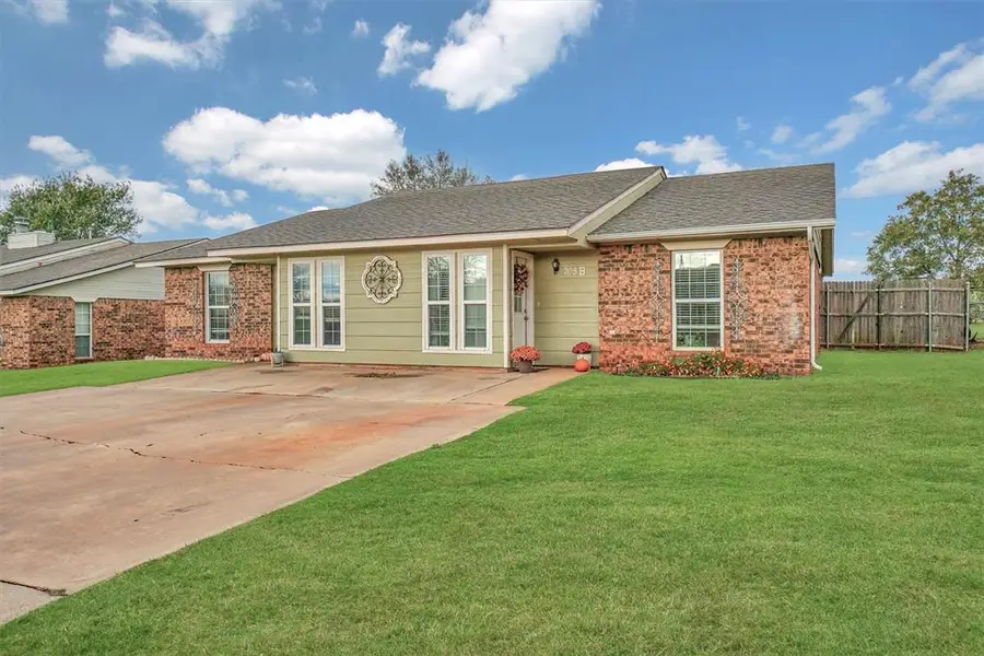 205 Coral Avenue #A & B, Elk City, OK 73644 - Image #2