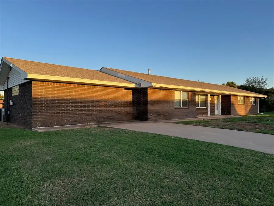 409 S Bruce Street, Carnegie, OK 73015 - Image #3