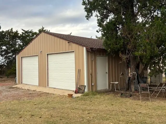 20532 State Hwy 9, Mangum, OK 73554 - Image #2