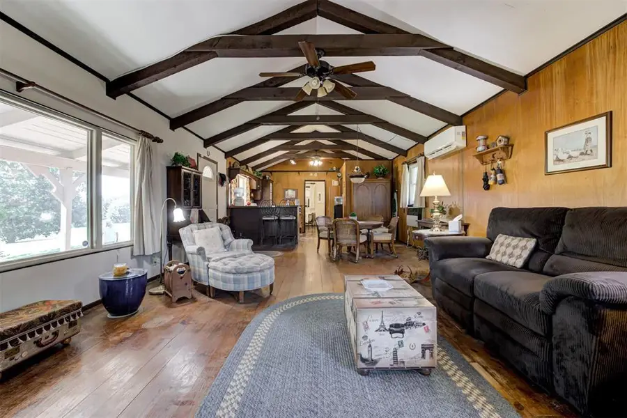 551 Venado Valley Road, Meridian, OK 73058 - Image #2