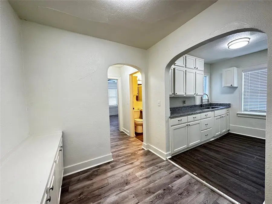 2332 NW 22nd Street, Oklahoma City, OK 73107 - Image #2