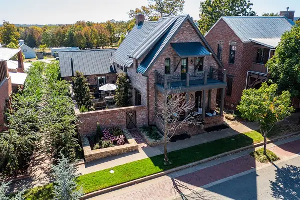 38 Park Street, Carlton Landing, OK 74432