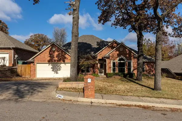 4005 Devon Drive, Edmond, OK 73034