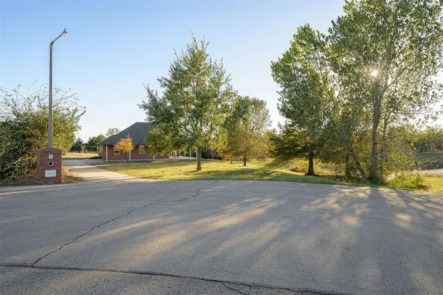 3080 Fawn Run, Blanchard, OK 73010 - Image #3