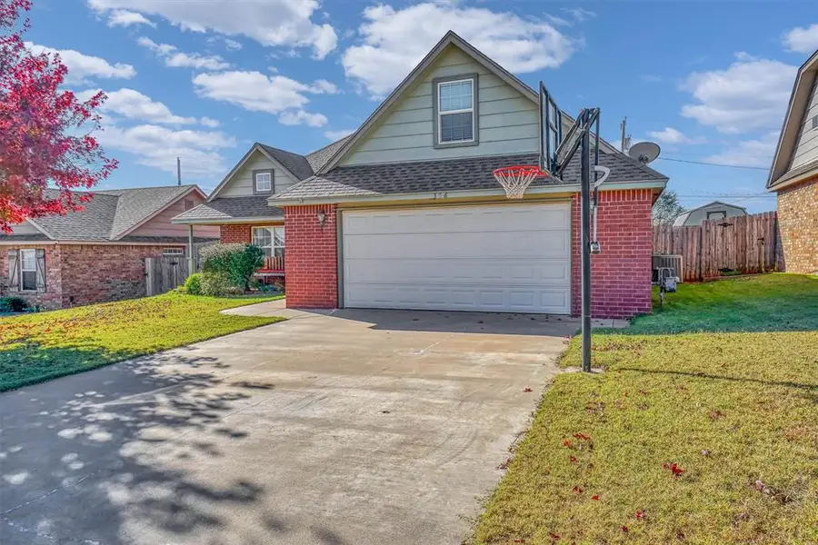 306 Maverick, Elk City, OK 73644 - Image #3