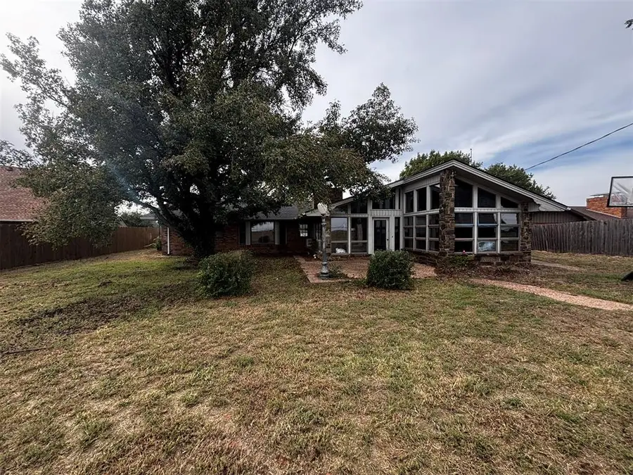 407 Kansas Avenue, Drummond, OK 73735 - Image #2