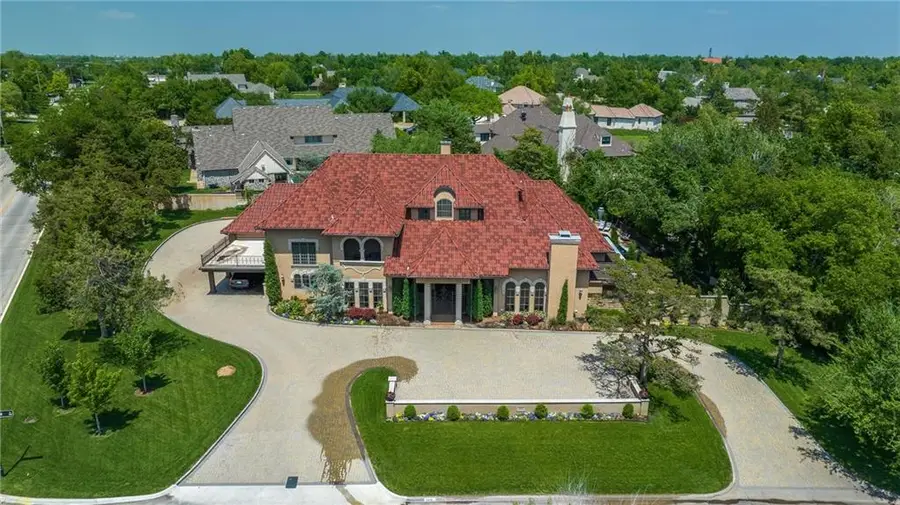 1611 Guilford Lane, Nichols Hills, OK 73120 - Image #3