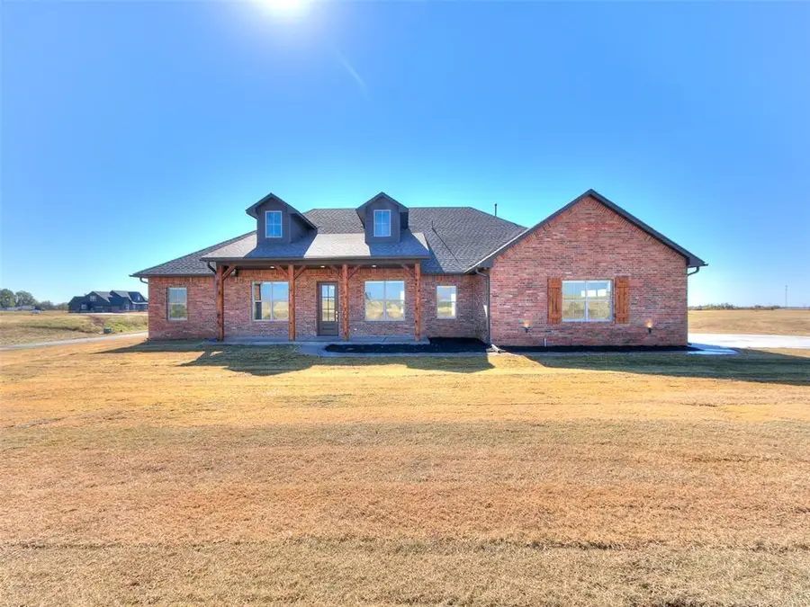 1637 Big Sky Drive, Tuttle, OK 73089 - Image #2