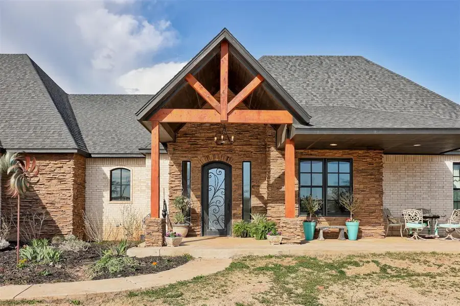 30570 N 2950 Road, Okarche Cashion, OK 73016 - Image #2