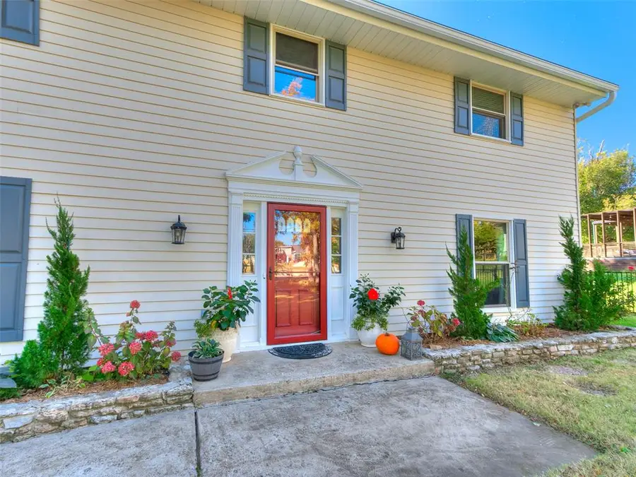 6300 Southshore Drive, Oklahoma City, OK 73162 - Image #3