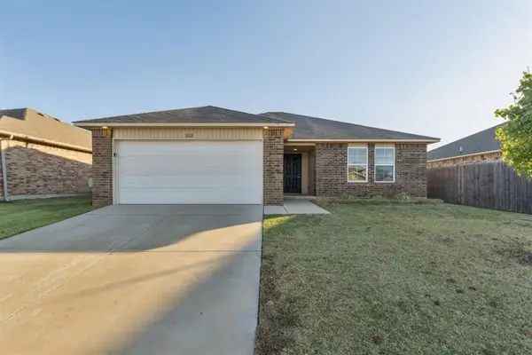 11112 NW 99th Street, Yukon, OK 73099