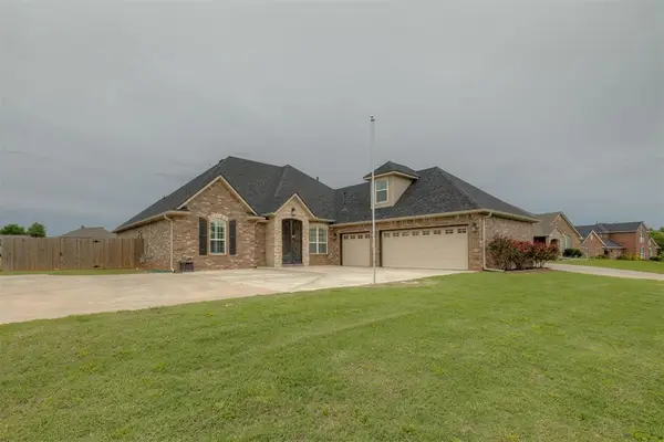 3664 Stonebrook Drive, Norman, OK 73072