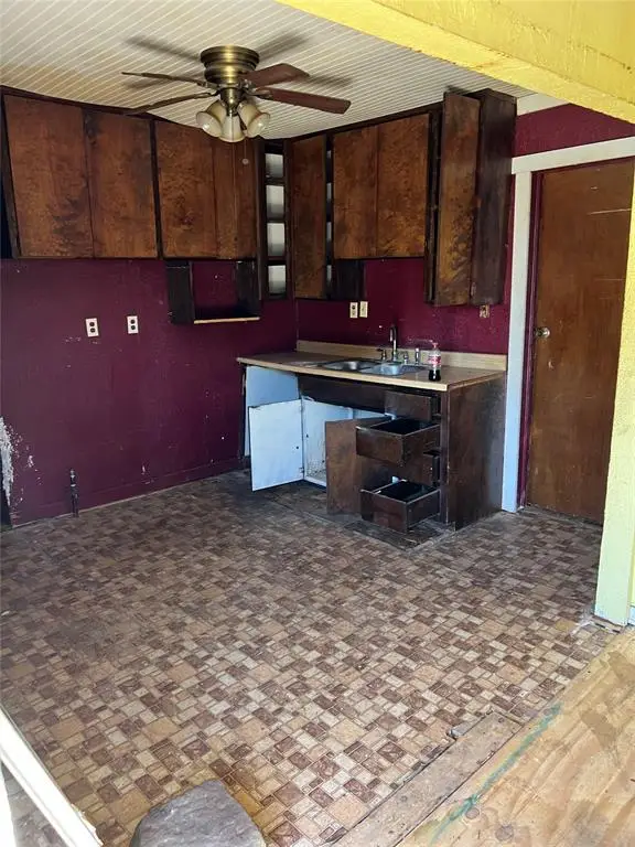 Address Withheld By Seller, Oklahoma City, OK 73129 - Image #3