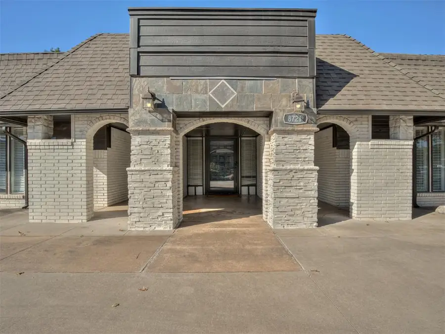 8721 Old Brompton Road, Oklahoma City, OK 73132 - Image #3