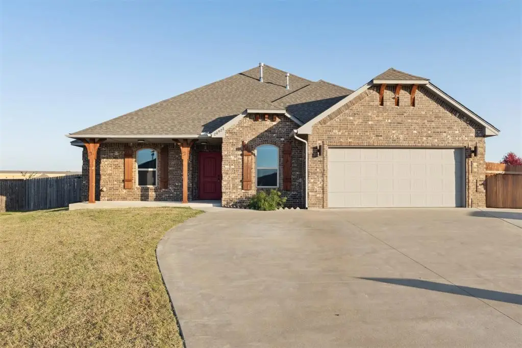 20922 Tempe Avenue, Harrah, OK 73045 - Image #1